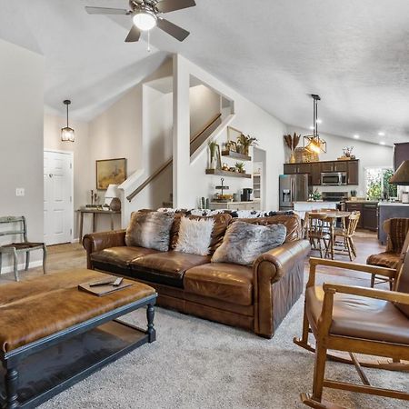Southwestern Style 4 Bedroom Nampa Home Sleeps 16! Buitenkant foto