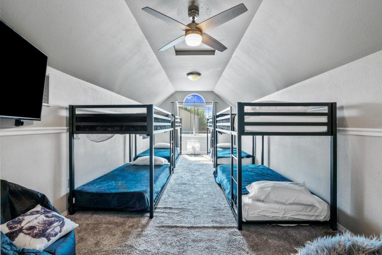 Southwestern Style 4 Bedroom Nampa Home Sleeps 16! Buitenkant foto